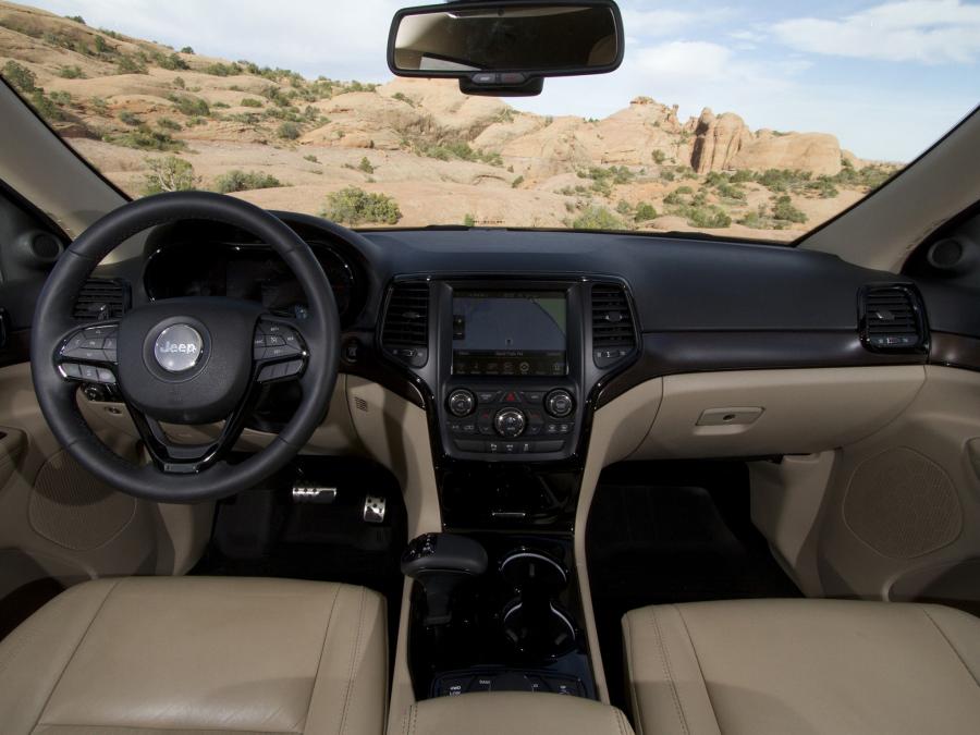  Jeep Grand Cherokee Trail Warrior Concept 2014 года  (фото 4 из 9)